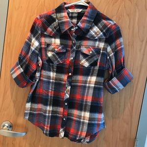 NWOT Cumberland Outfitters Plaid Button Up